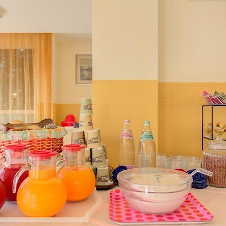 Hotel Nella 리미니 외부 사진